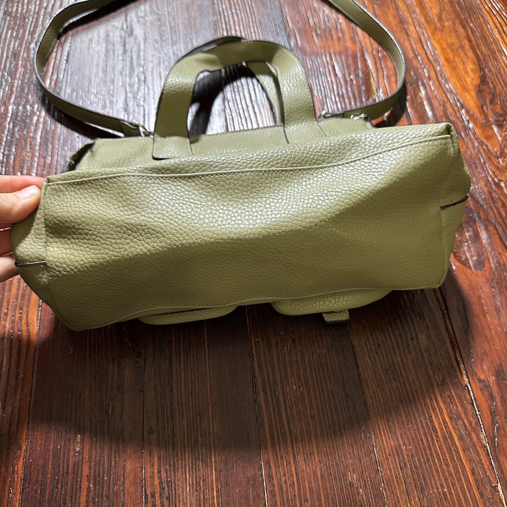 Relic Shoulder Purse Hand Bag Flap Pockets Sage Pastel Green w/ Strap - Picture 6 of 10
